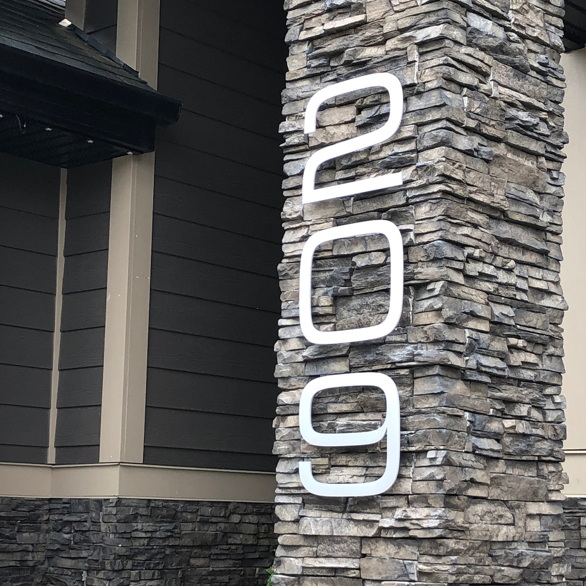 Aluminum Floating House Numbers