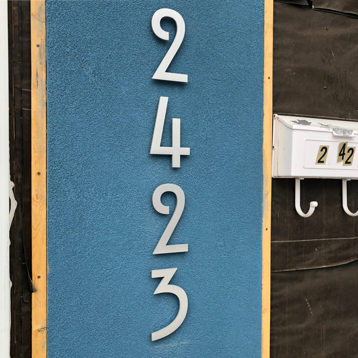 Aluminum Floating House Numbers